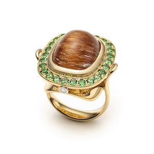 Signature_generosa_ring_rutilatedquartz_top