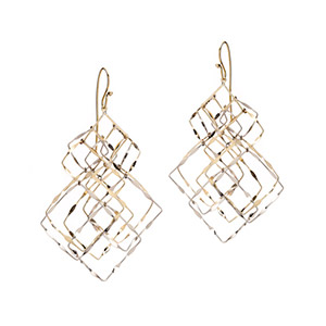 Delicata_hook_earrings